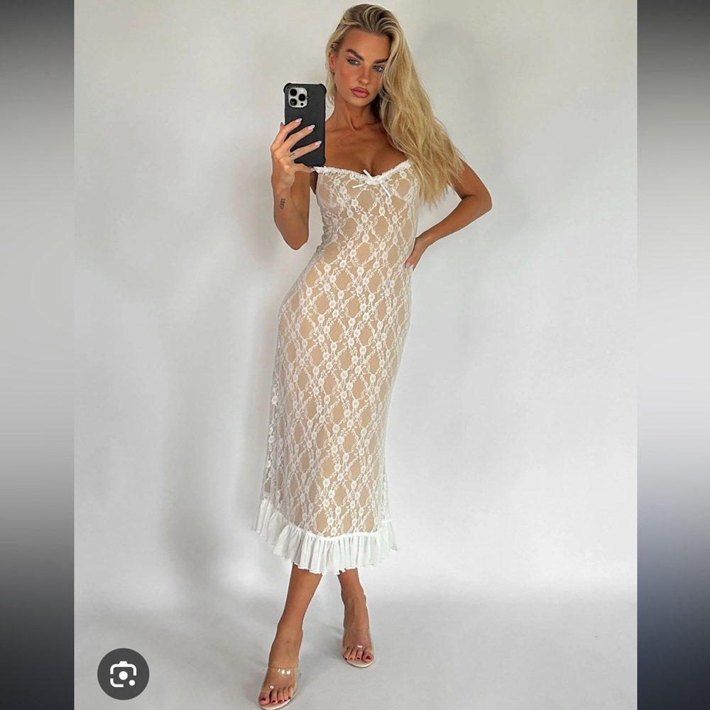 Tiger Mist white lace dress
